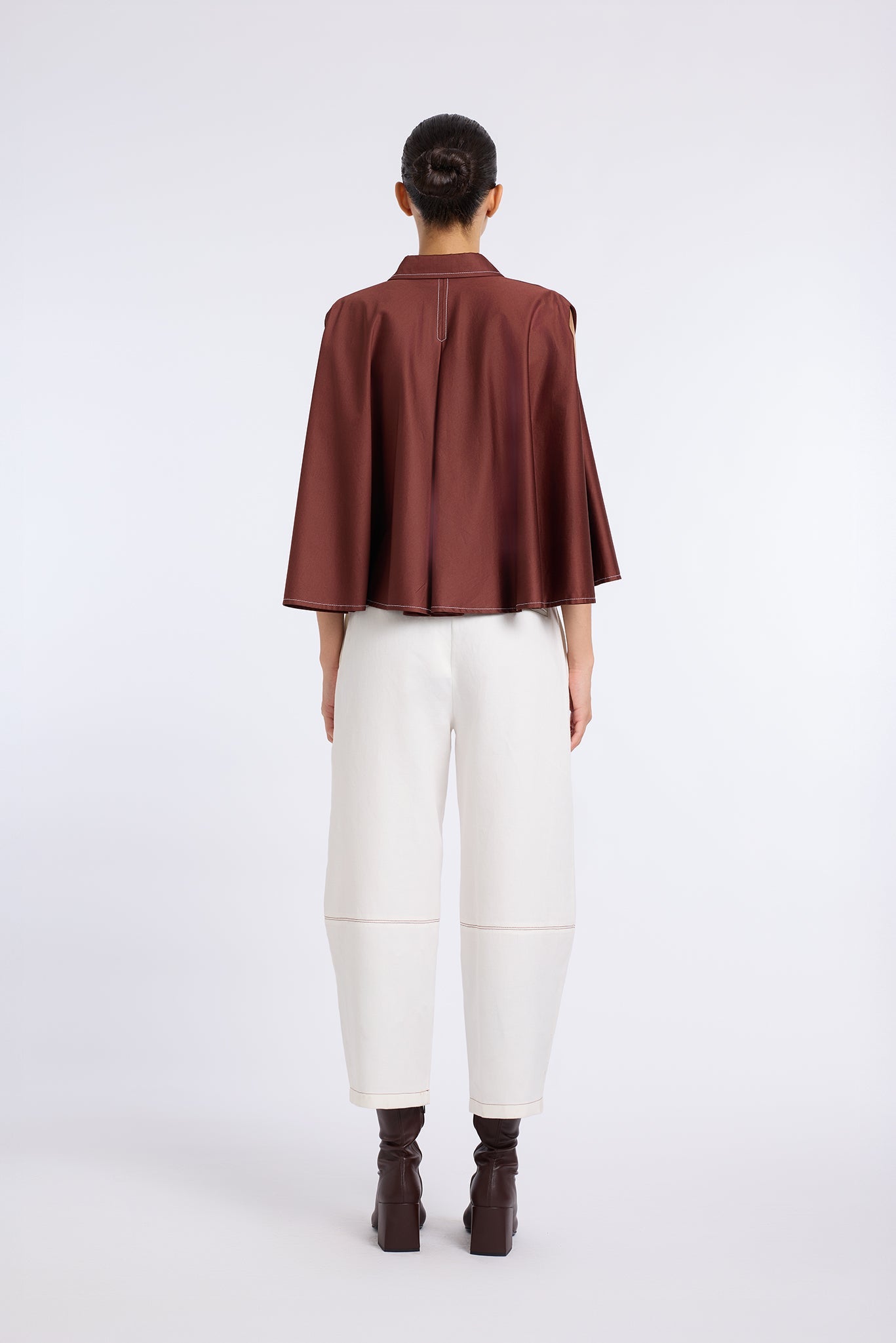 WHITE DENIM CONIC PANTS
