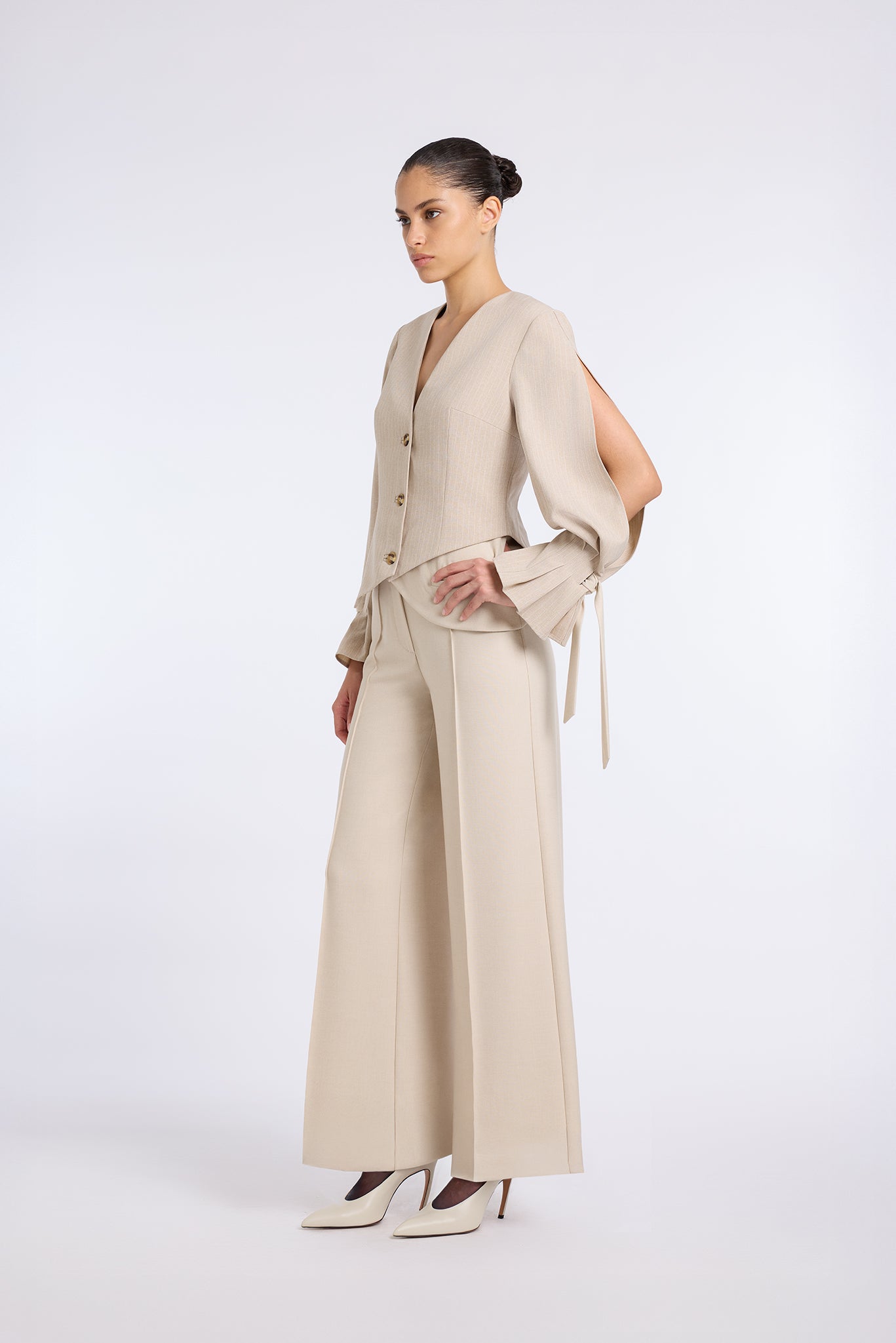 DOUBLE BELTED WIDE LEG PANTS