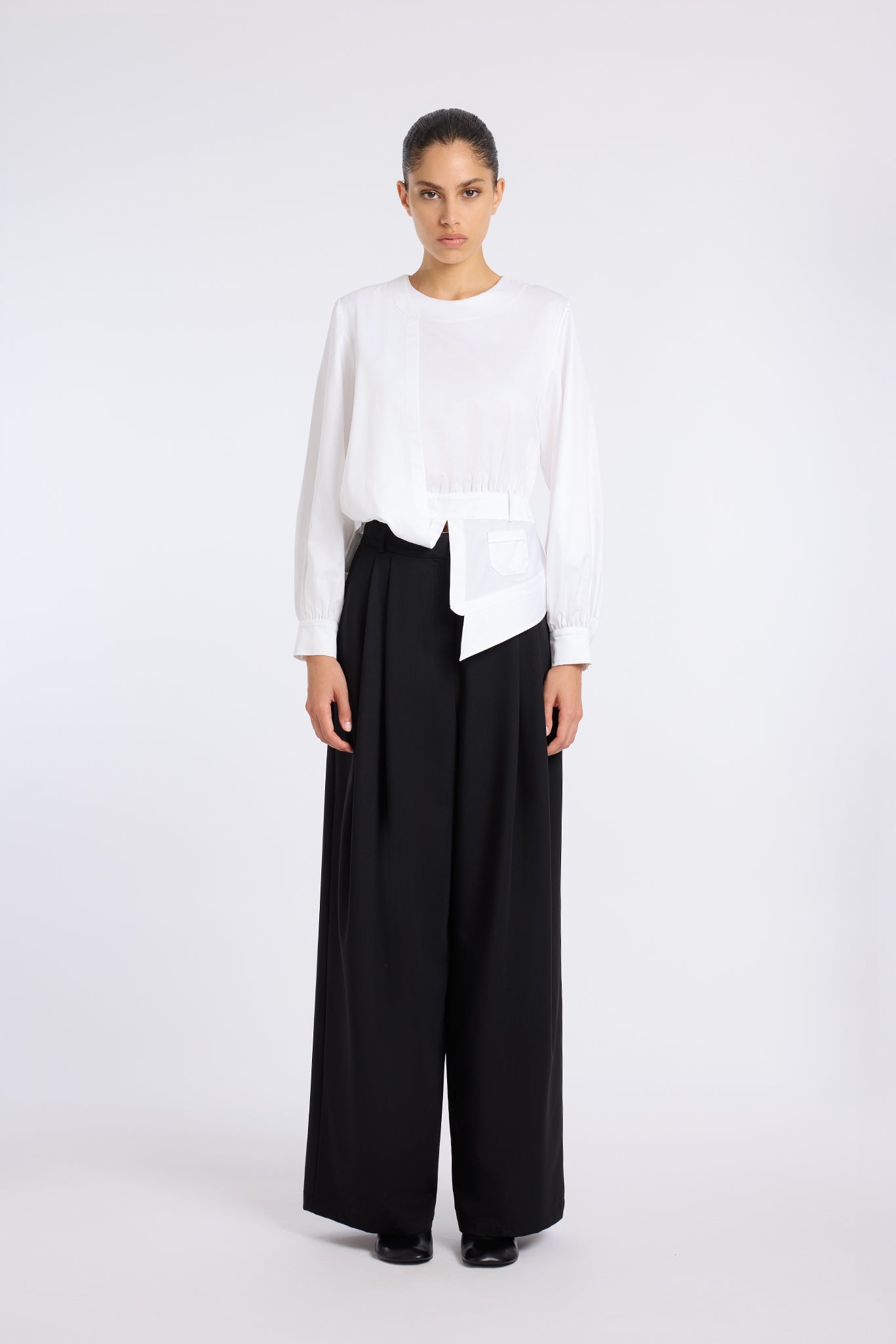 İNKA WHITE ASYMMETRIC BLOUSE
