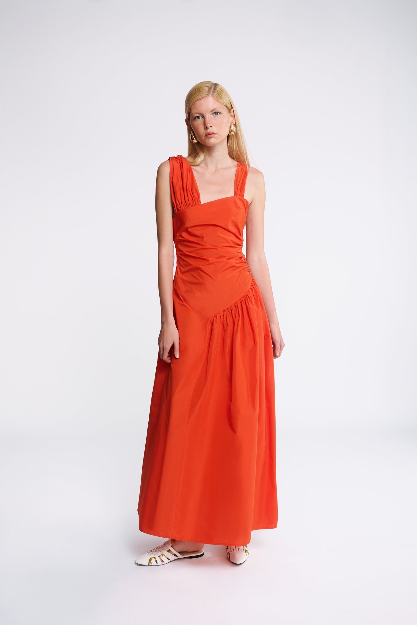 TAFFETA DRESS WITH GATHERING