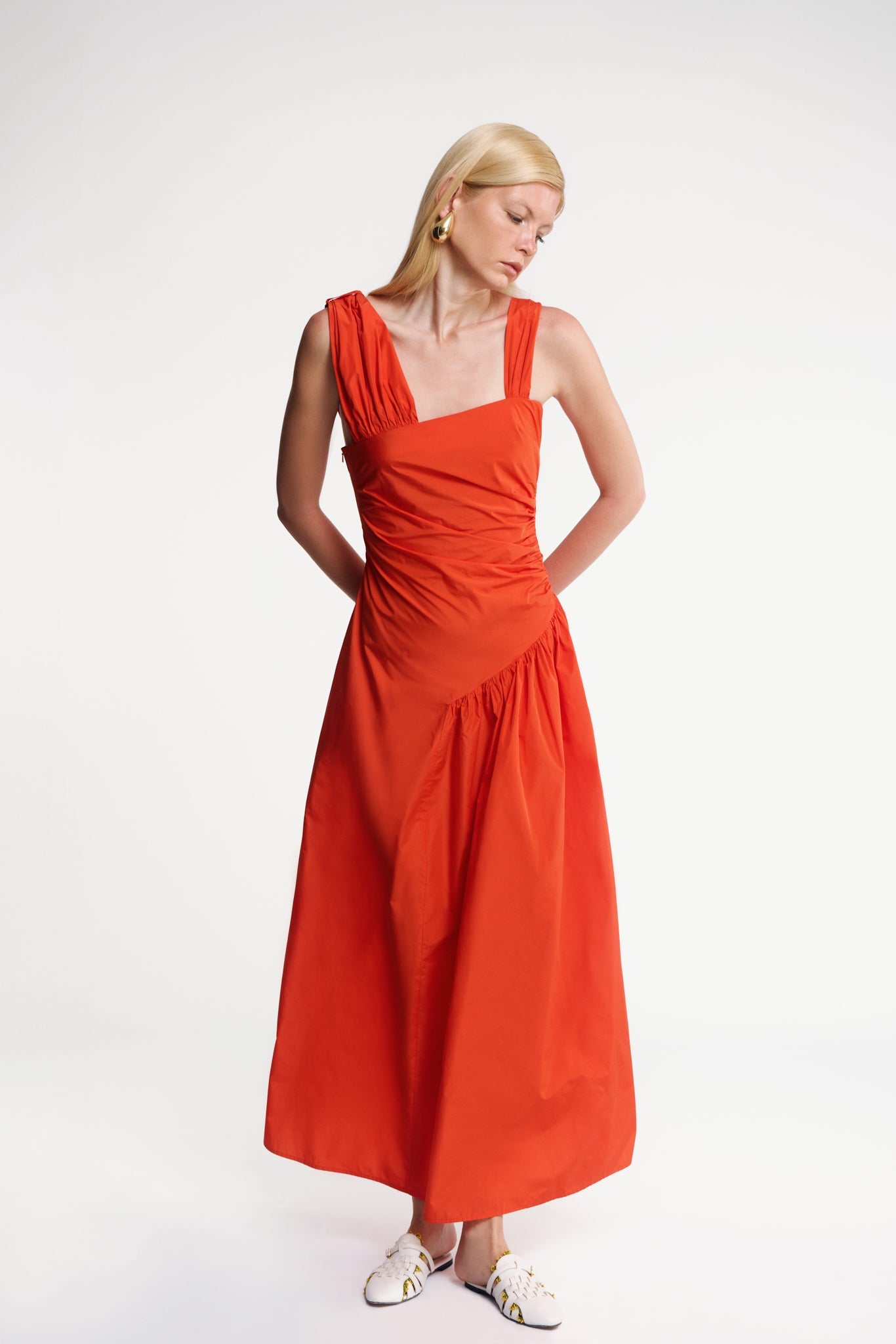 TAFFETA DRESS WITH GATHERING
