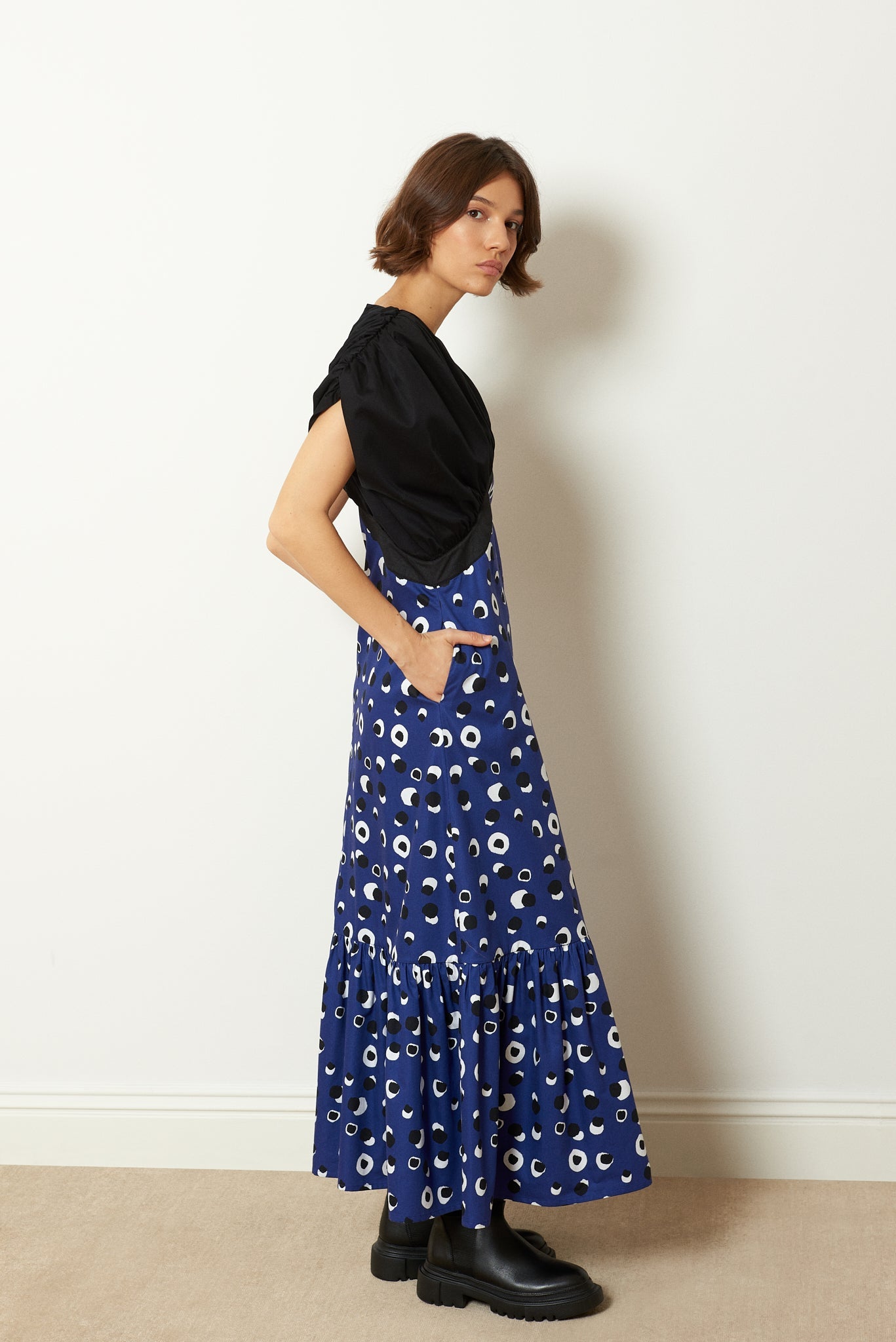 WAVE PANELED COLOR BLOCK DRESS