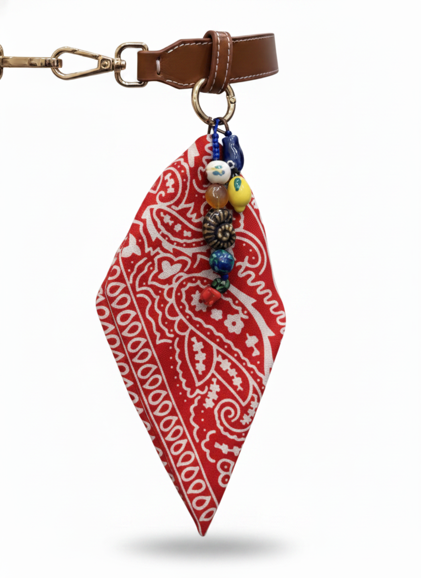 RED BANDANA CHAIN